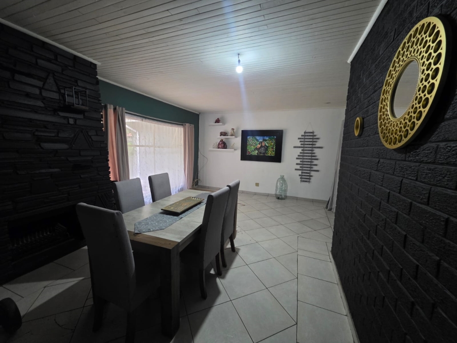 4 Bedroom Property for Sale in Sasolburg Ext 23 Free State